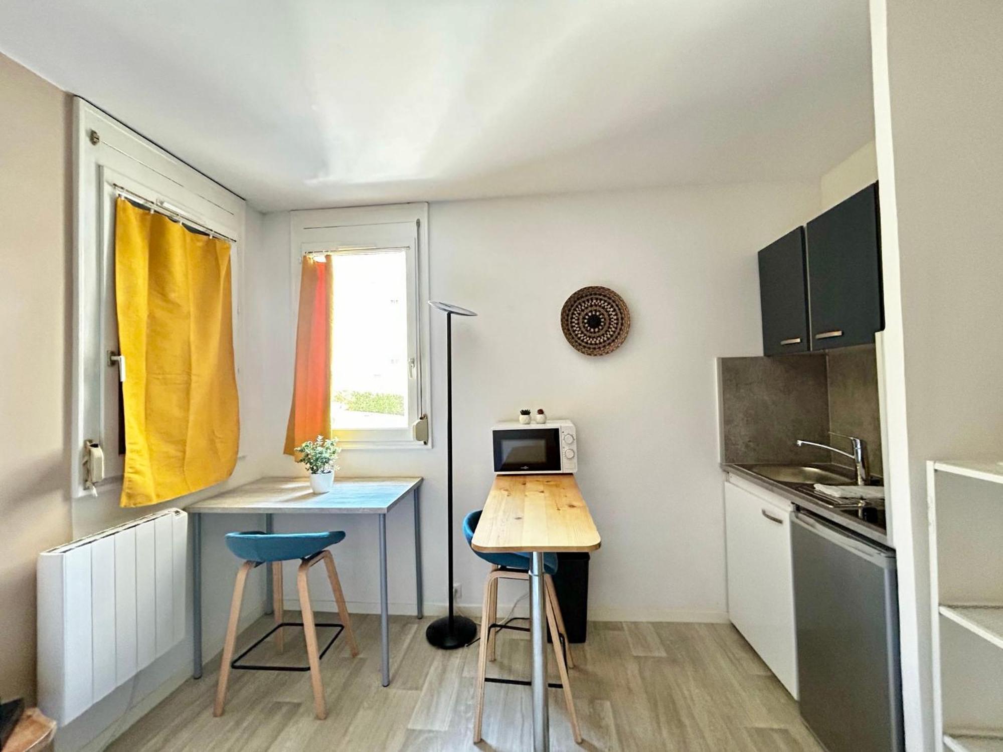 L'Emailleur Studio Cosy Et Tout Equipe リモージュ エクステリア 写真